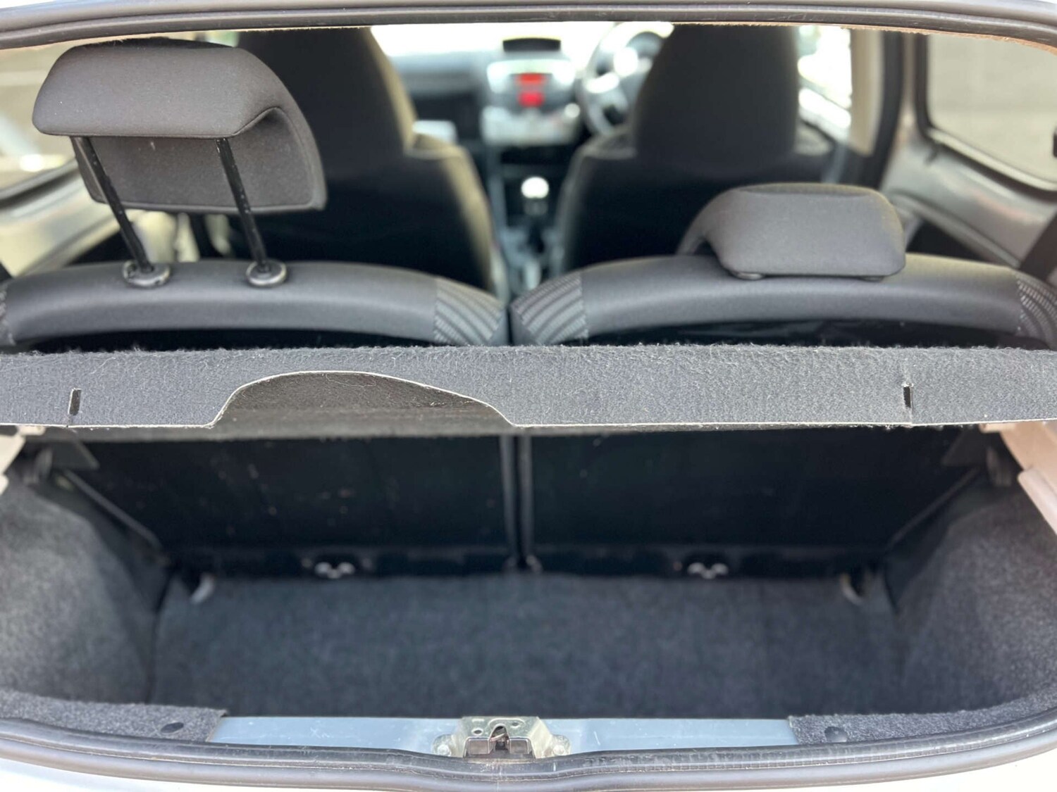 Used Peugeot 107 2012 for sale - 78131719: Photo 16