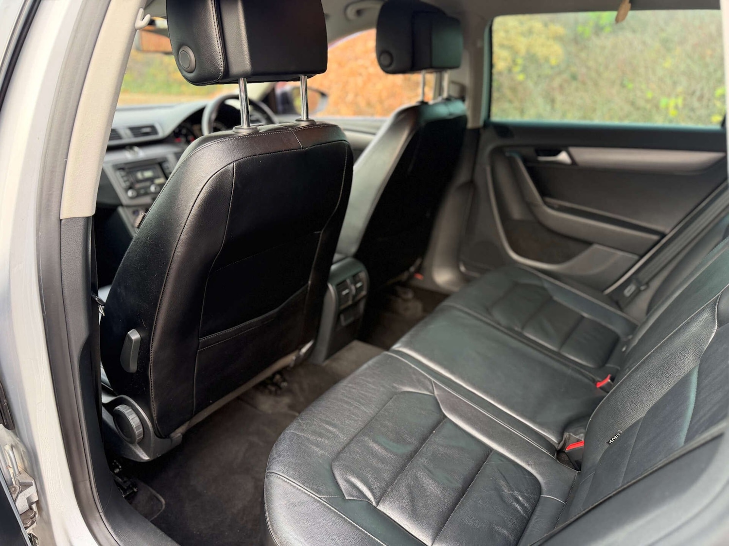 Used Volkswagen Passat 2014 for sale - 76718896: Photo 30