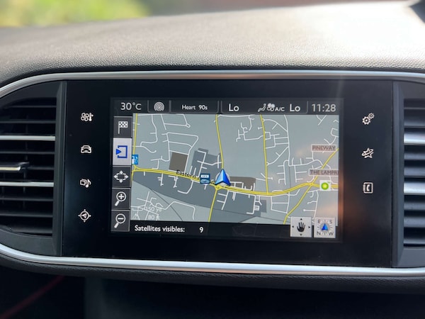 Used Peugeot 308 2015 for sale - 75567255: Photo 16