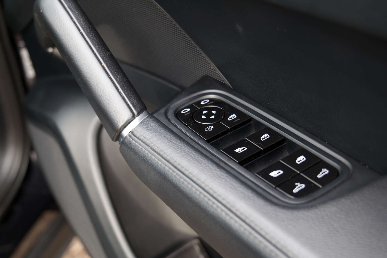 Used Porsche Cayenne 2019 for sale - 76791384: Photo 32