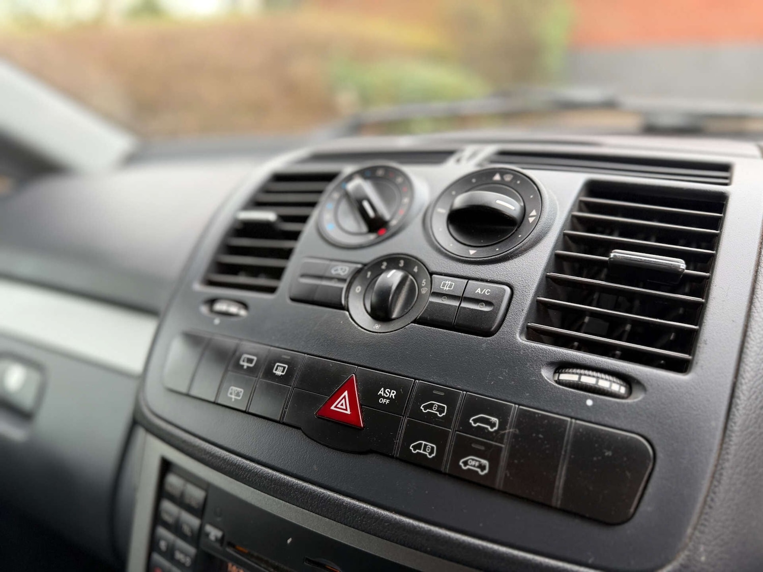 Used Mercedes-Benz Vito 2013 for sale - 77635300: Photo 21