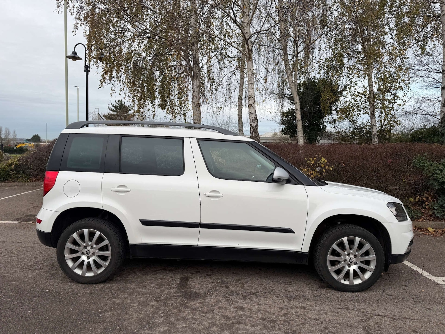 Used Skoda Yeti 2015 for sale - 76718893: Photo 9