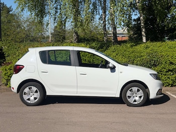 Used Dacia Sandero 2018 for sale - 78513212: Photo