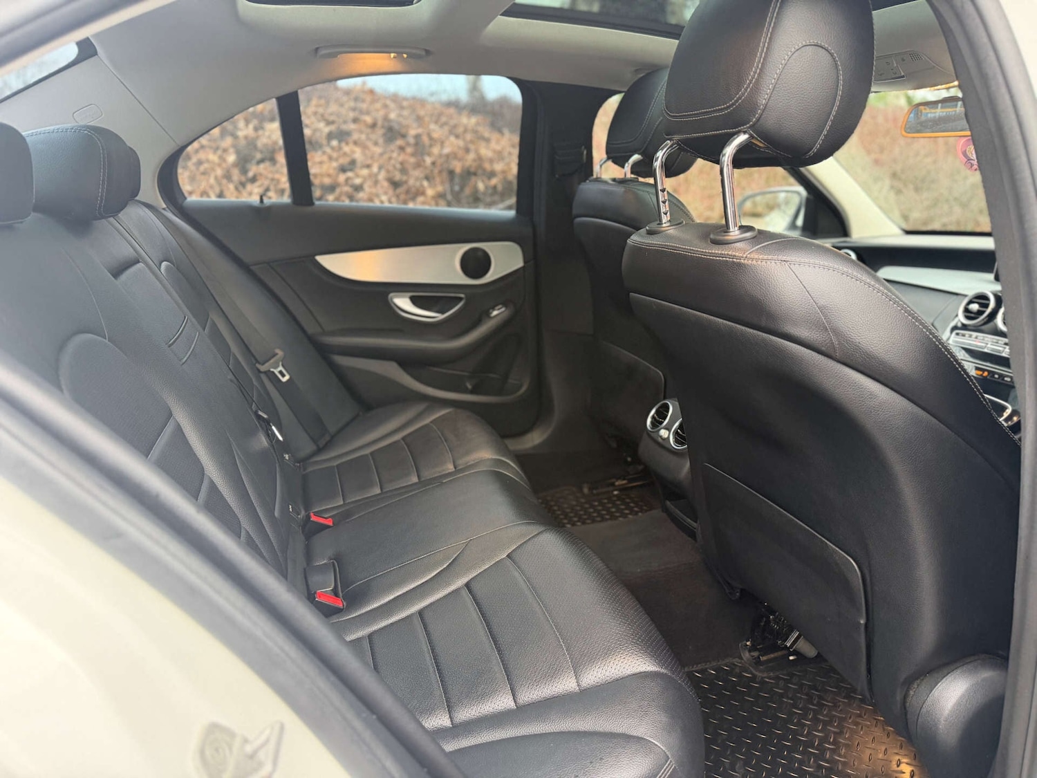 Used Mercedes-Benz C Class 2015 for sale - 77296685: Photo 15