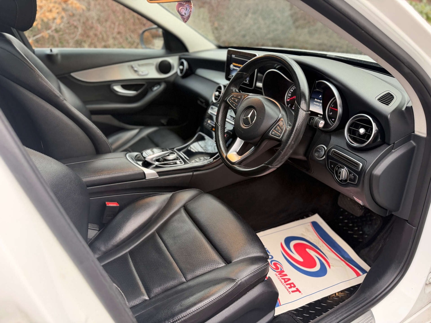 Used Mercedes-Benz C Class 2015 for sale - 77296685: Photo 17