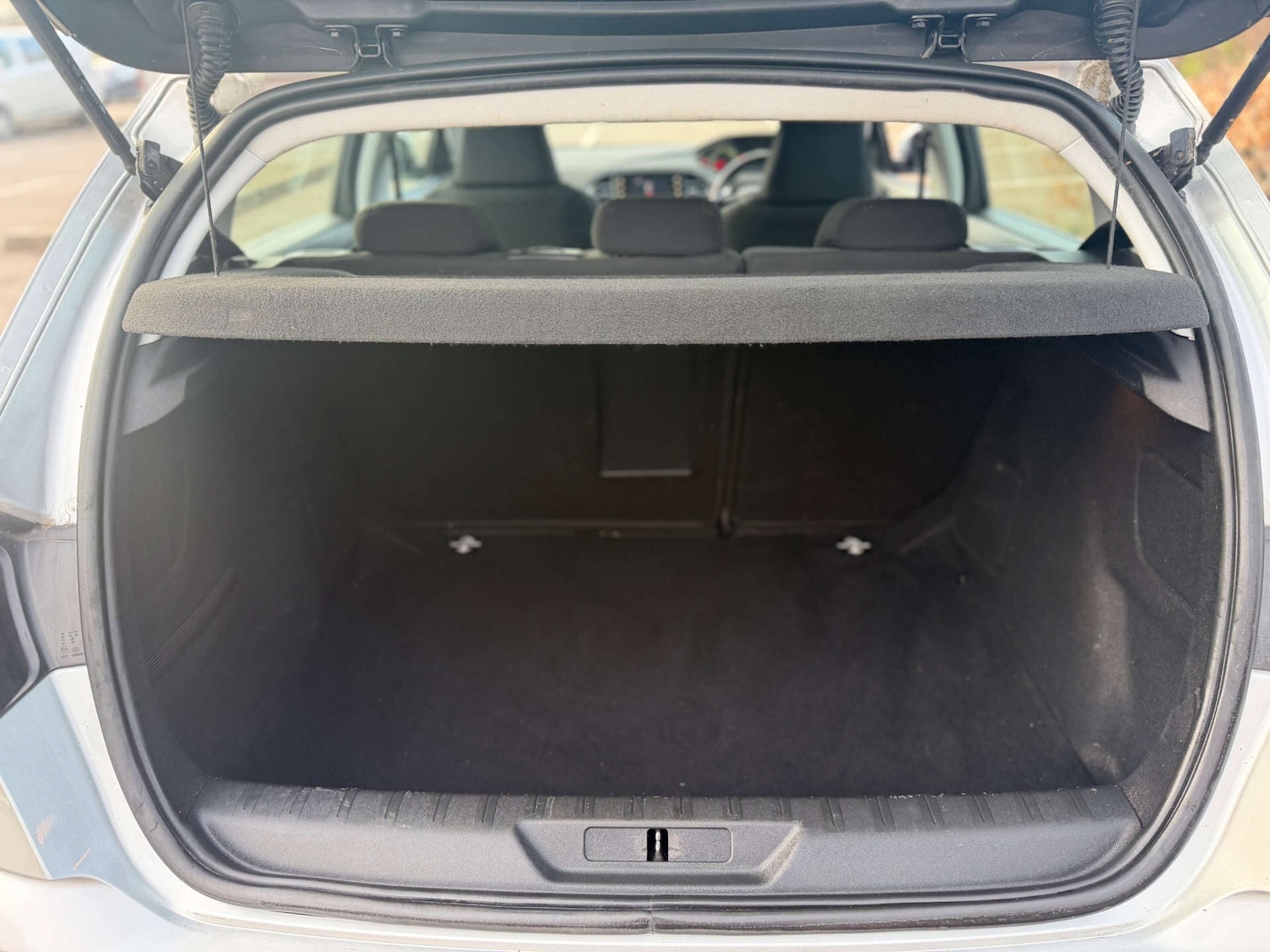 Used Peugeot 308 2017 for sale - 77555005: Photo 17