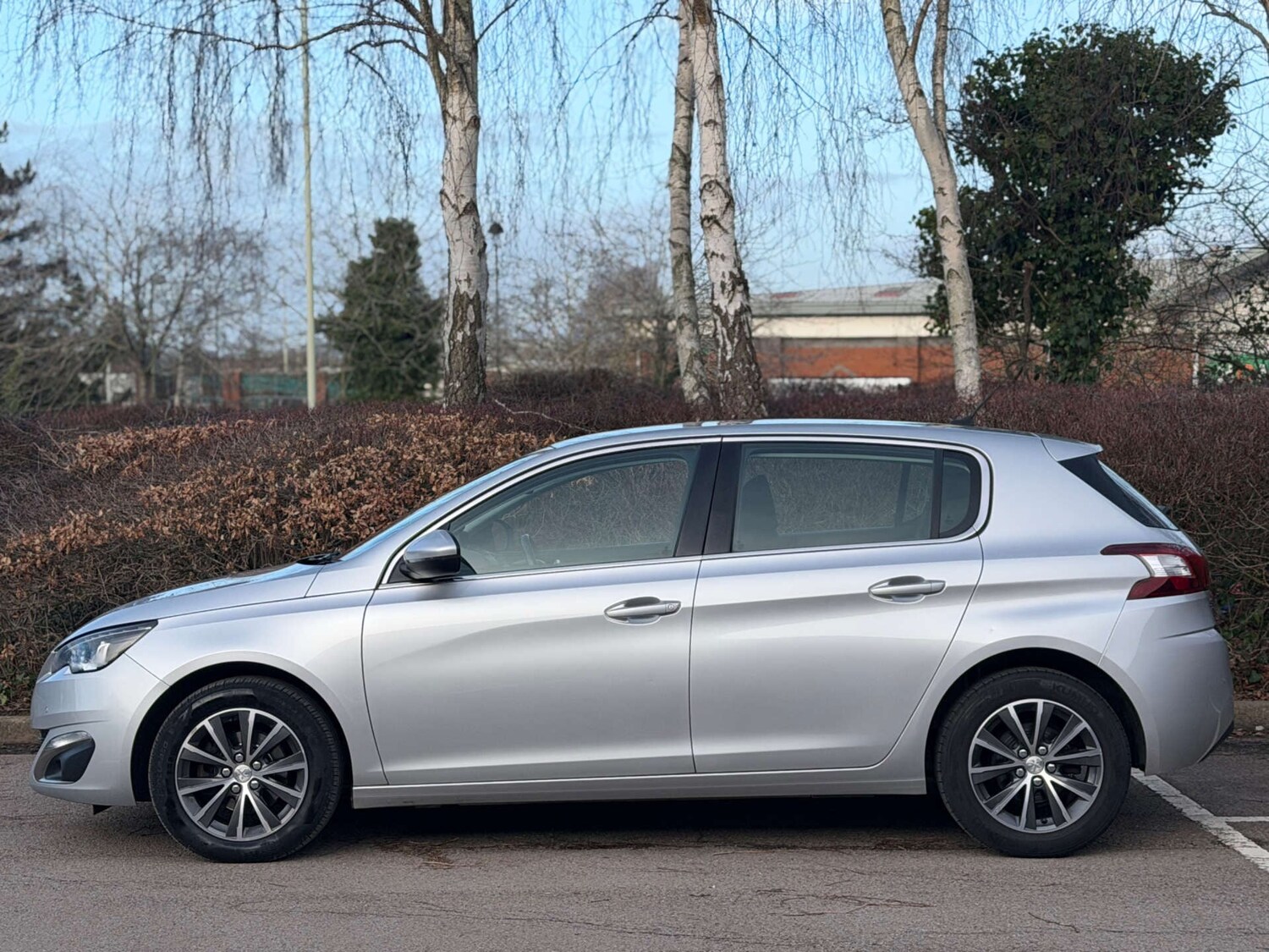 Used Peugeot 308 2017 for sale - 77555005: Photo 7