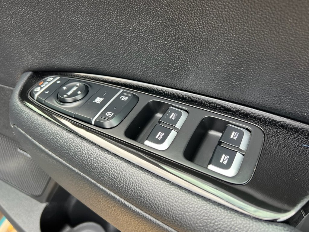 Used Kia Optima 2016 for sale - 76338559: Photo 35