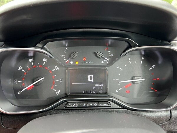 Used Citroen C3 2018 for sale - 75654594: Photo 33