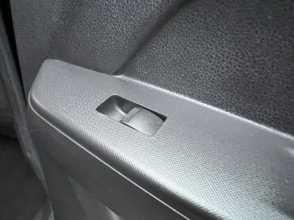 Used Isuzu D-Max 2012 for sale - 78186613: Photo 25