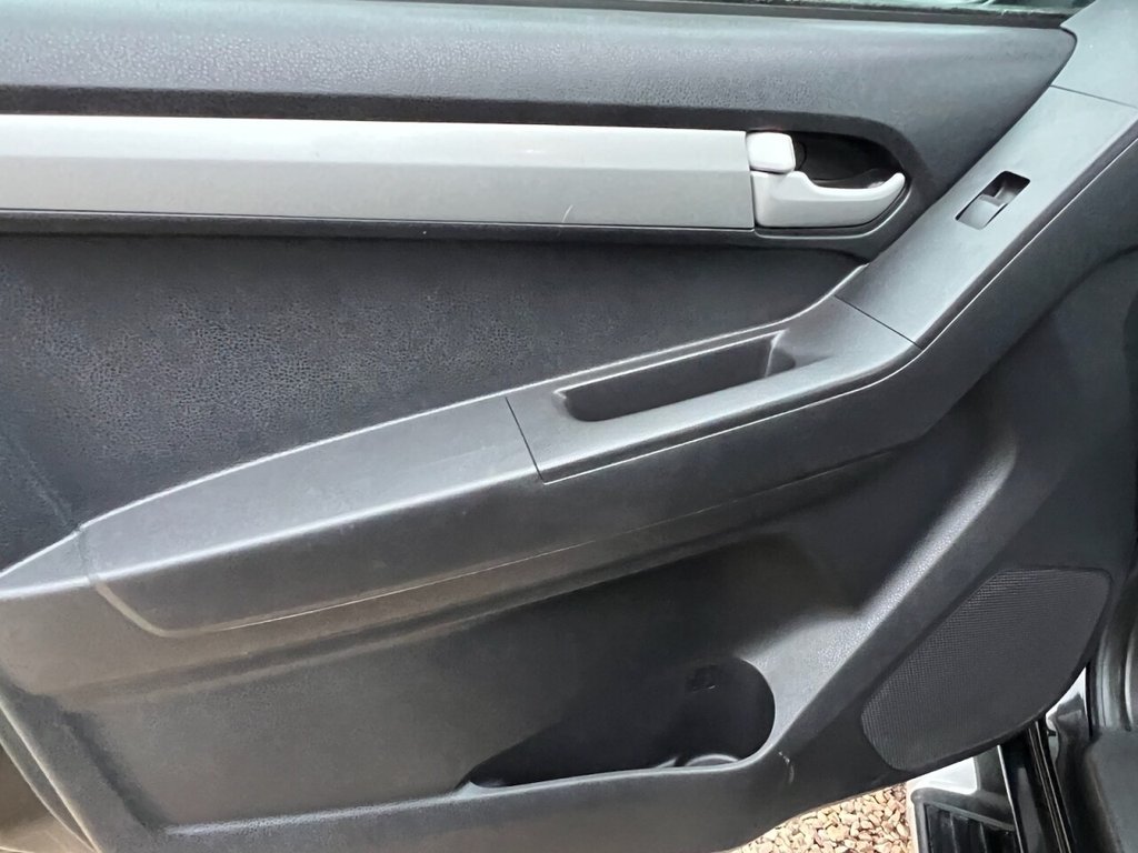 Used Isuzu D-Max 2012 for sale - 78186613: Photo 28