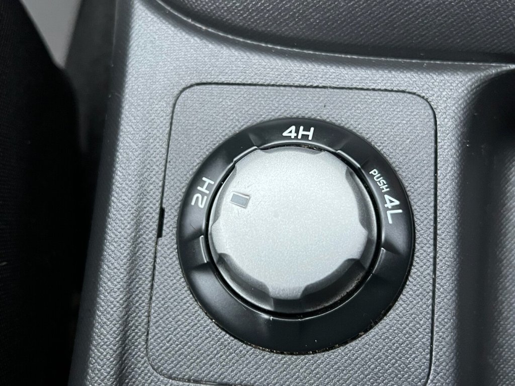 Used Isuzu D-Max 2012 for sale - 78186613: Photo 41