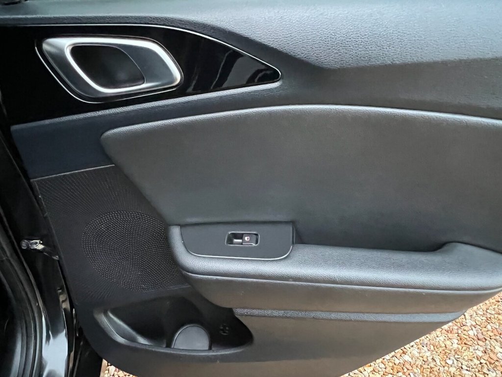 Used Kia Ceed 2018 for sale - 76910343: Photo 24