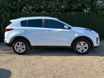 Used Kia Sportage 2018 for sale - 79385138: Photo