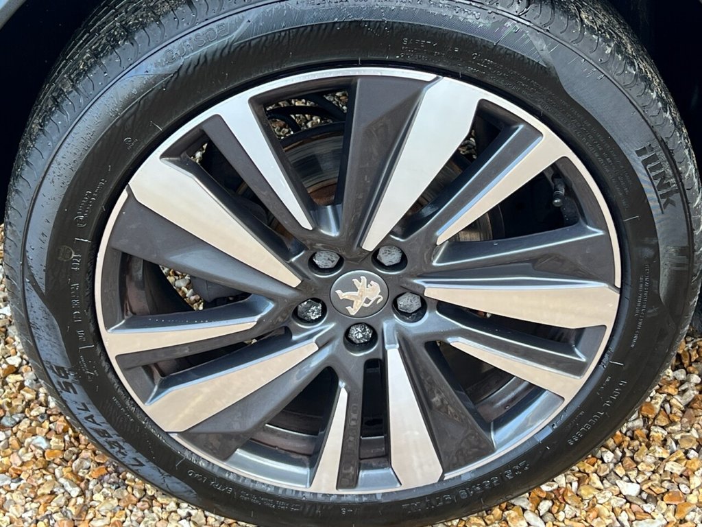 Used Peugeot 3008 2020 for sale - 76724879: Photo 11