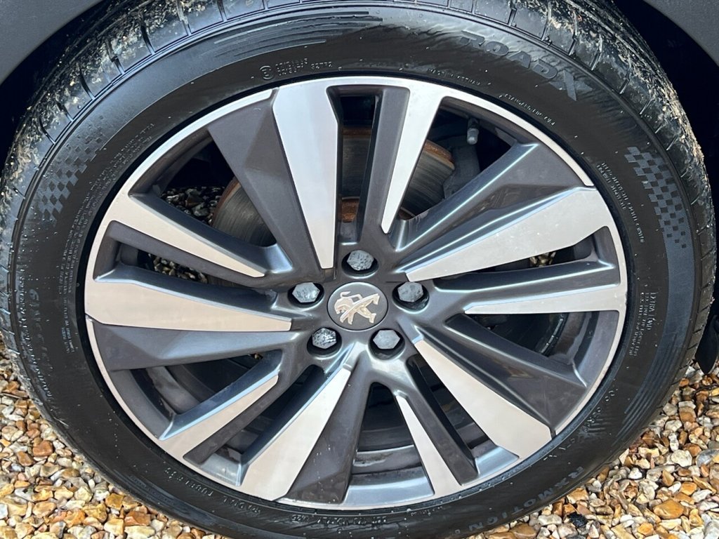 Used Peugeot 3008 2020 for sale - 76724879: Photo 12