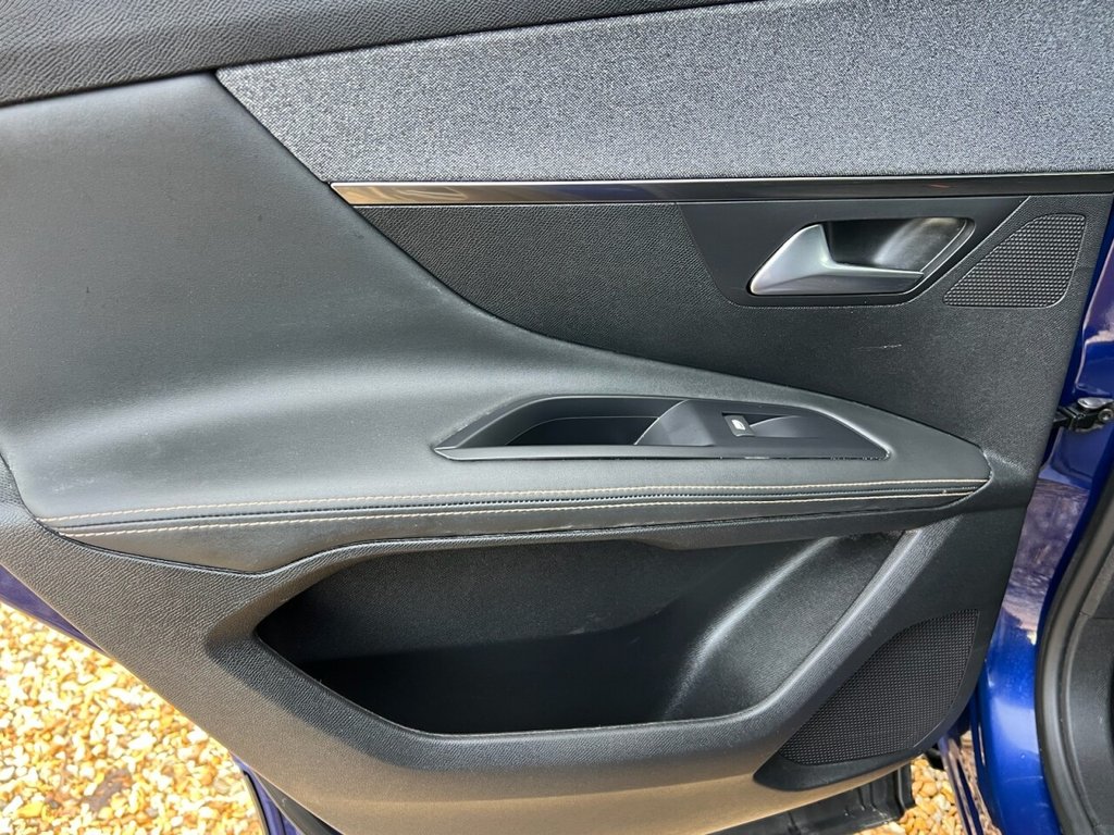 Used Peugeot 3008 2020 for sale - 76724879: Photo 21