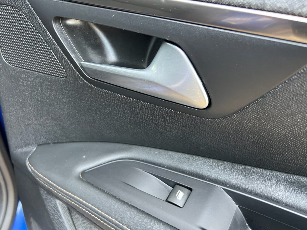 Used Peugeot 3008 2020 for sale - 76724879: Photo 25