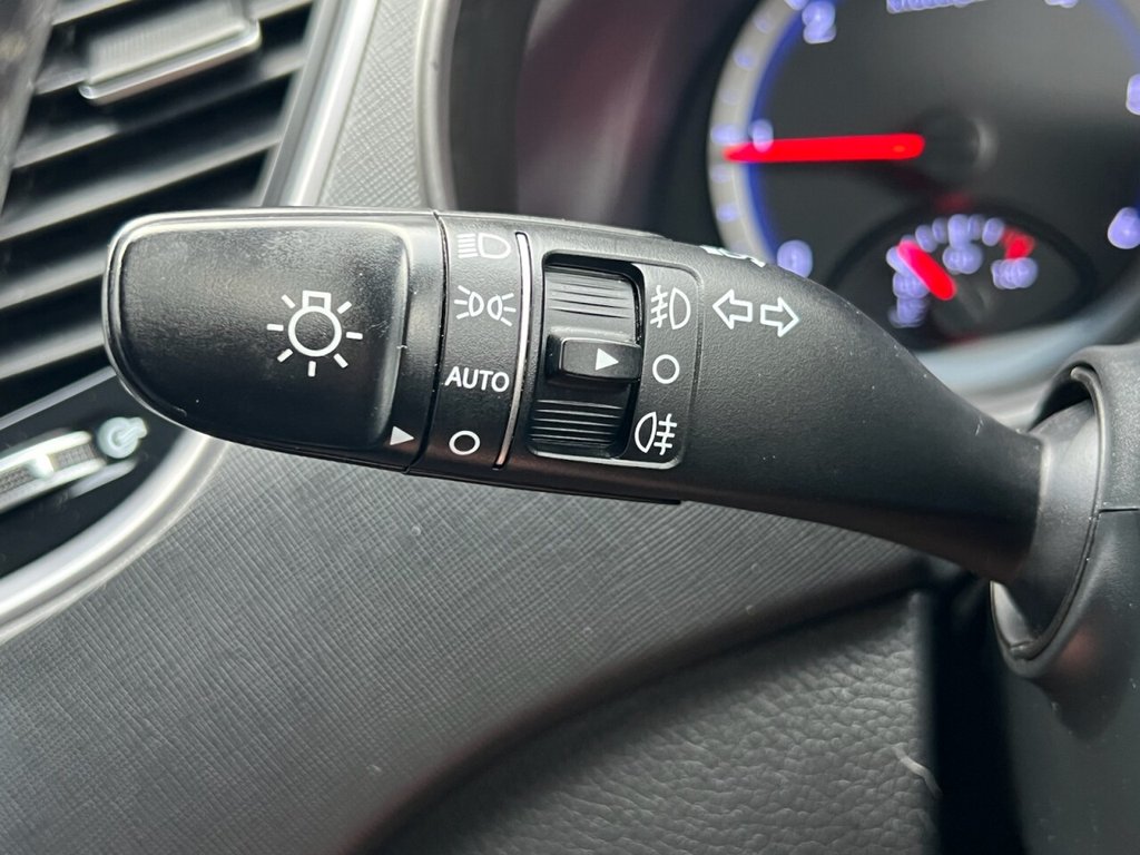 Used Hyundai Santa Fe 2014 for sale - 77287904: Photo 50