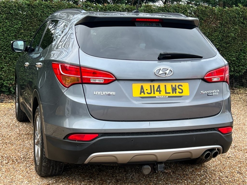 Used Hyundai Santa Fe 2014 for sale - 77287904: Photo 8