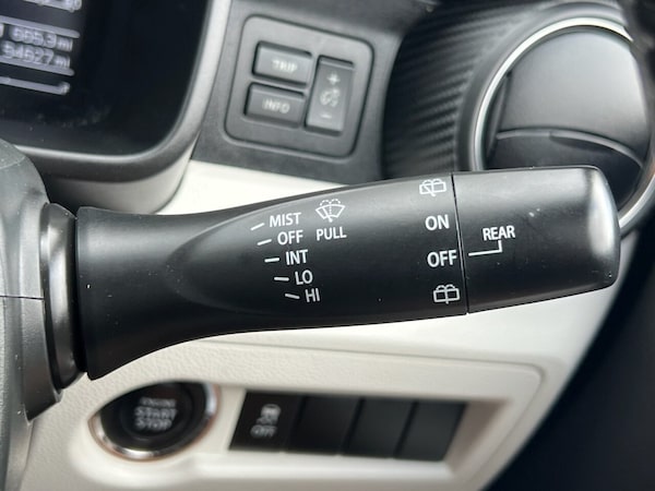 Used Suzuki Ignis 2018 for sale - 75654605: Photo 40