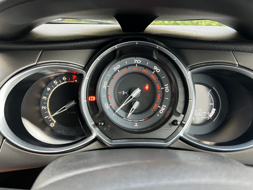 Used DS Automobiles DS 3 2016 for sale - 76356849: Photo 33