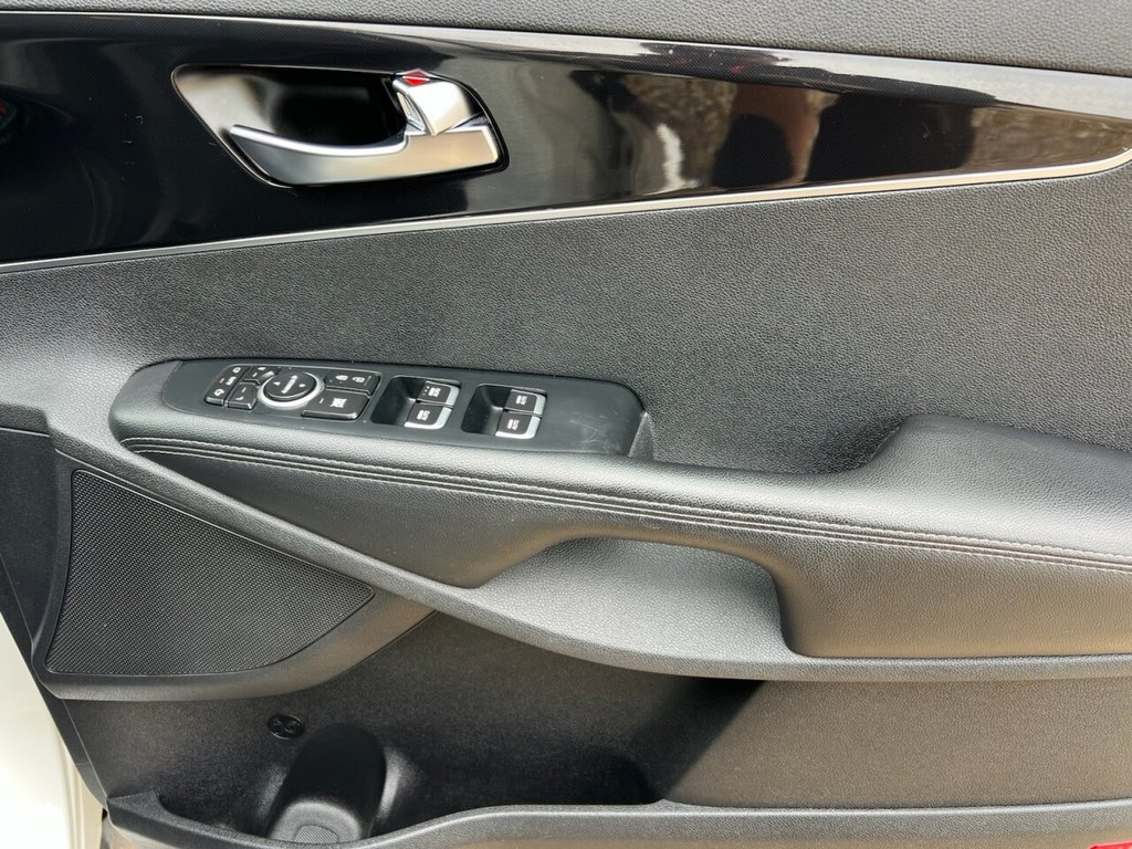 Vehicle 33