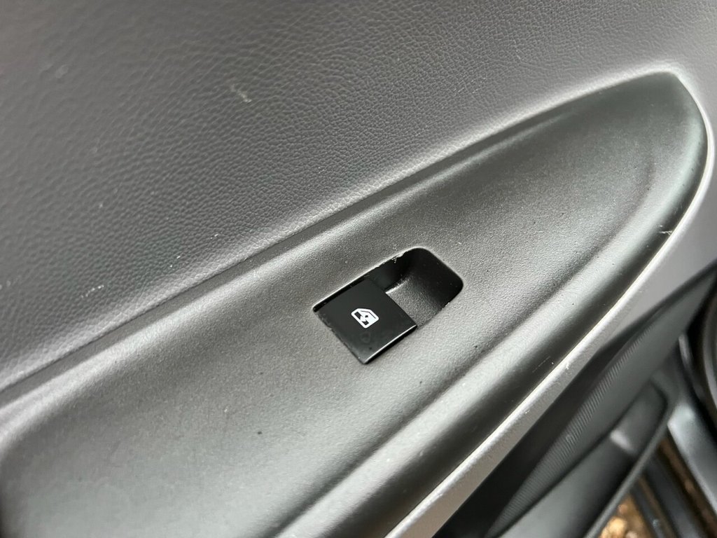 Used Vauxhall Viva 2016 for sale - 76910051: Photo 28