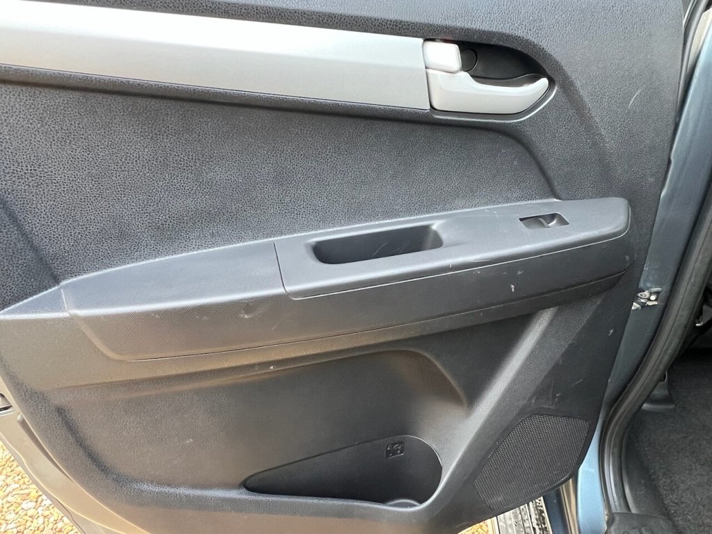 Used Isuzu D-Max 2013 for sale - 77681076: Photo 19