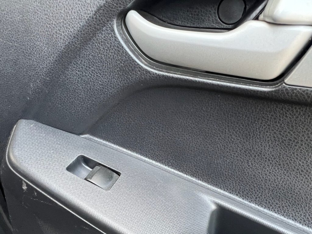 Used Isuzu D-Max 2013 for sale - 77681076: Photo 23