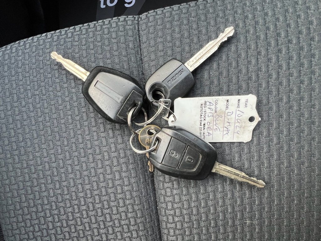 Used Isuzu D-Max 2013 for sale - 77681076: Photo 46