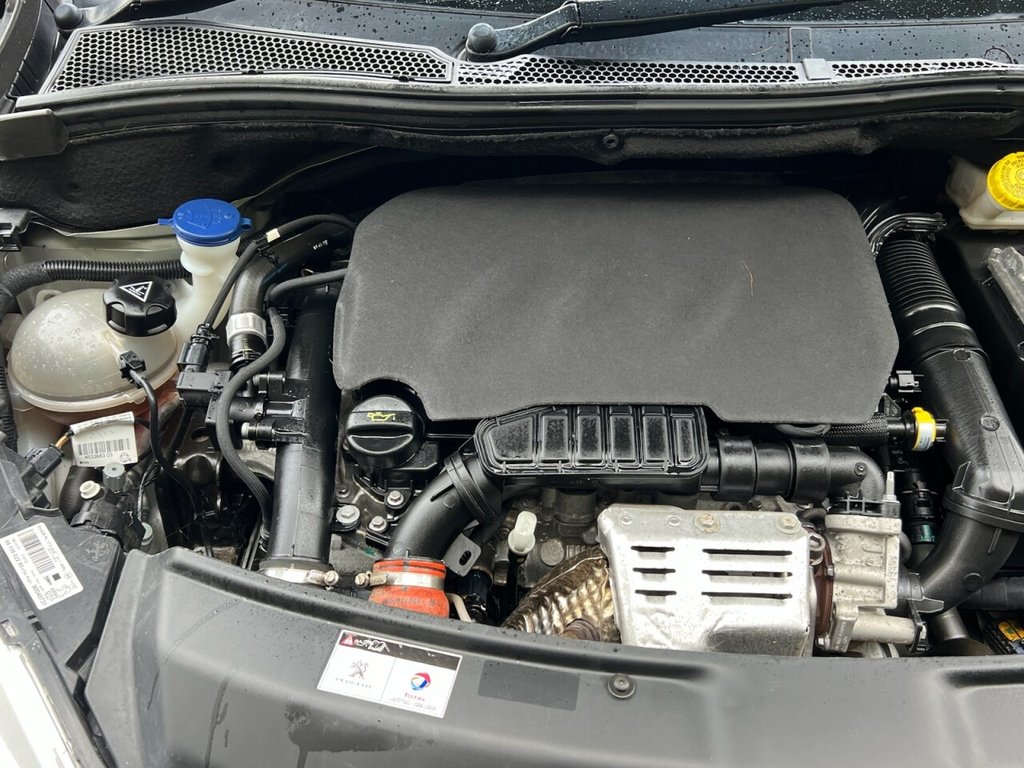 Used Peugeot 208 2018 for sale - 76203216: Photo 16
