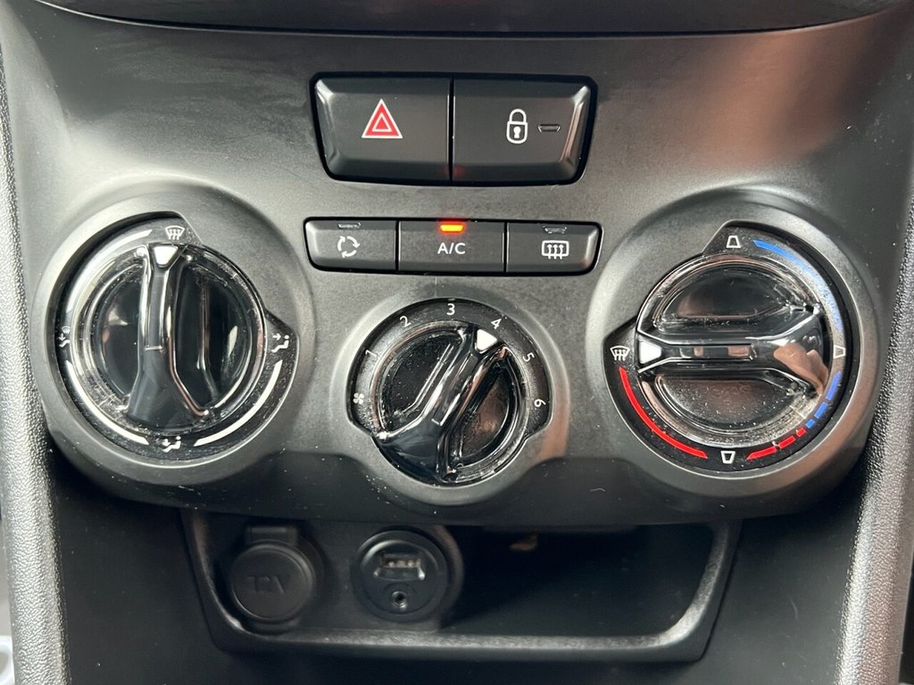 Used Peugeot 208 2018 for sale - 76203216: Photo 38