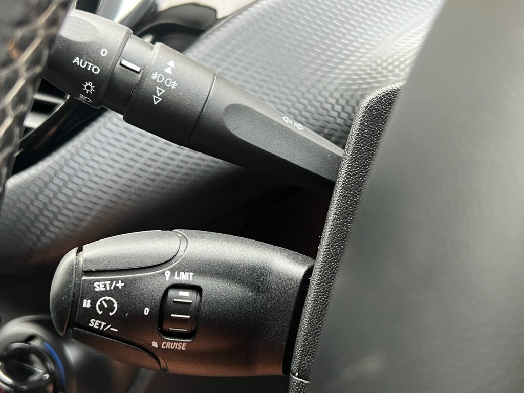 Used Peugeot 208 2018 for sale - 76203216: Photo 41