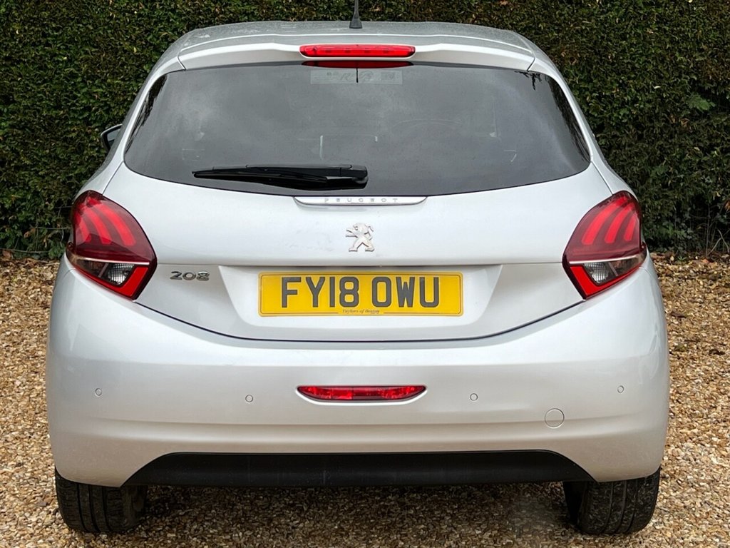 Used Peugeot 208 2018 for sale - 76203216: Photo 9