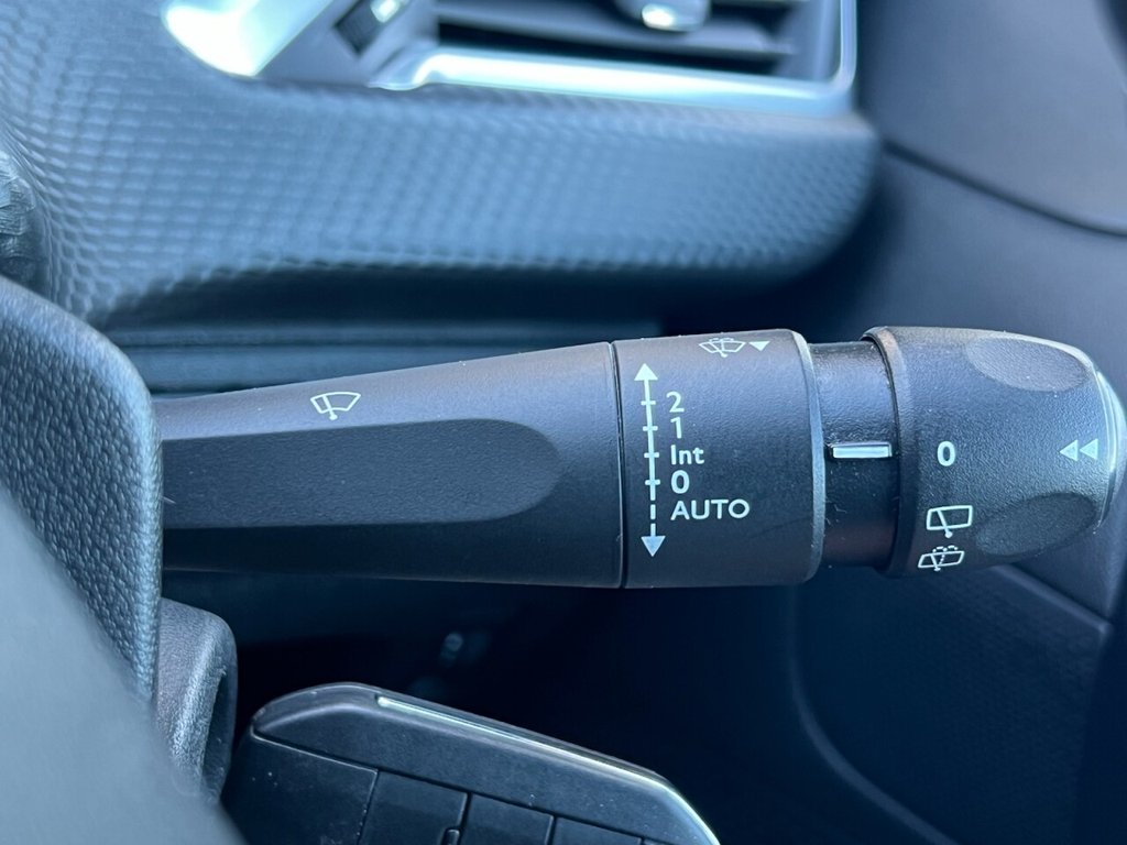 Used Peugeot 2008 2019 for sale - 76724595: Photo 46