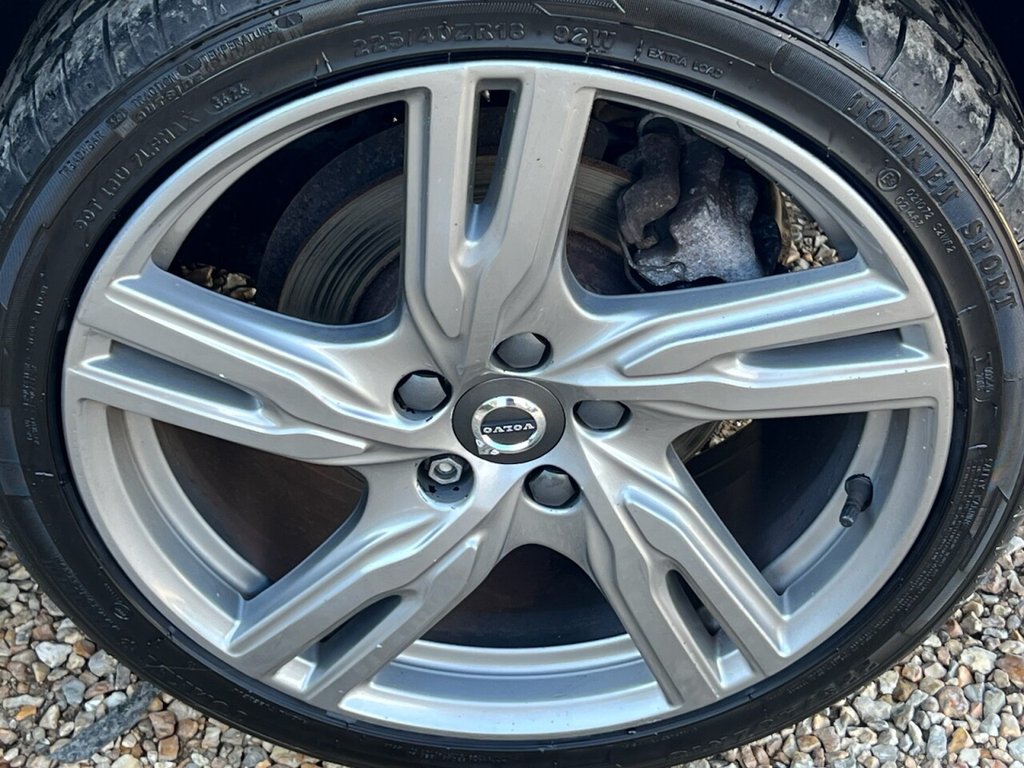 Used Volvo V40 2018 for sale - 77609027: Photo 14