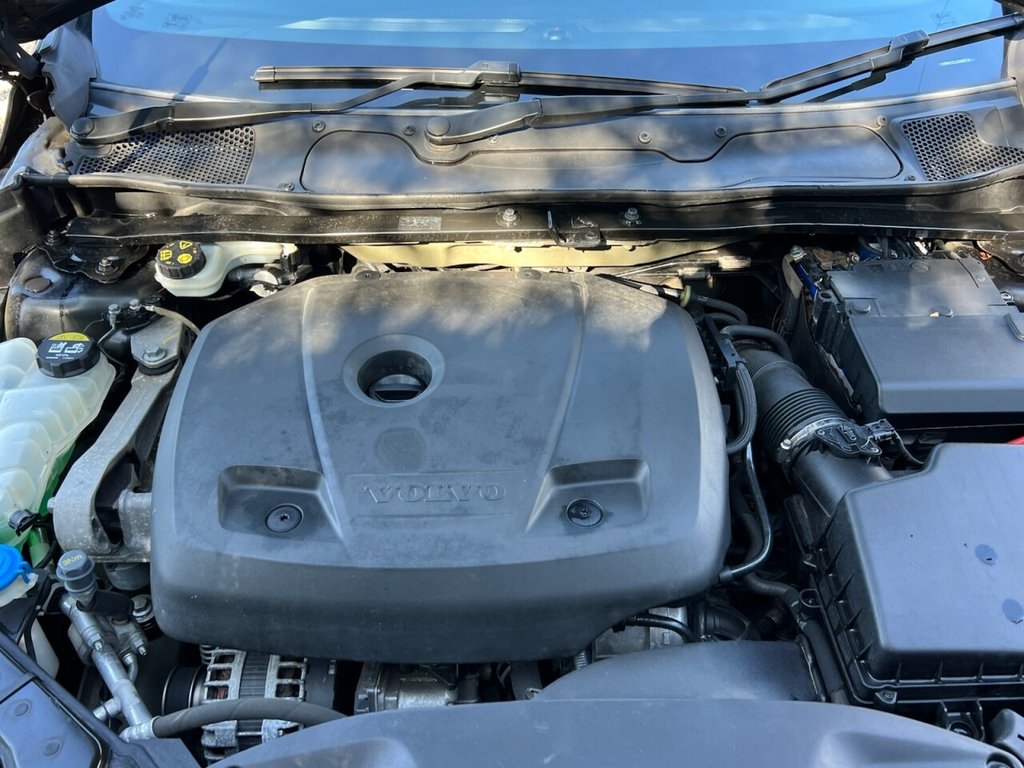 Used Volvo V40 2018 for sale - 77609027: Photo 16