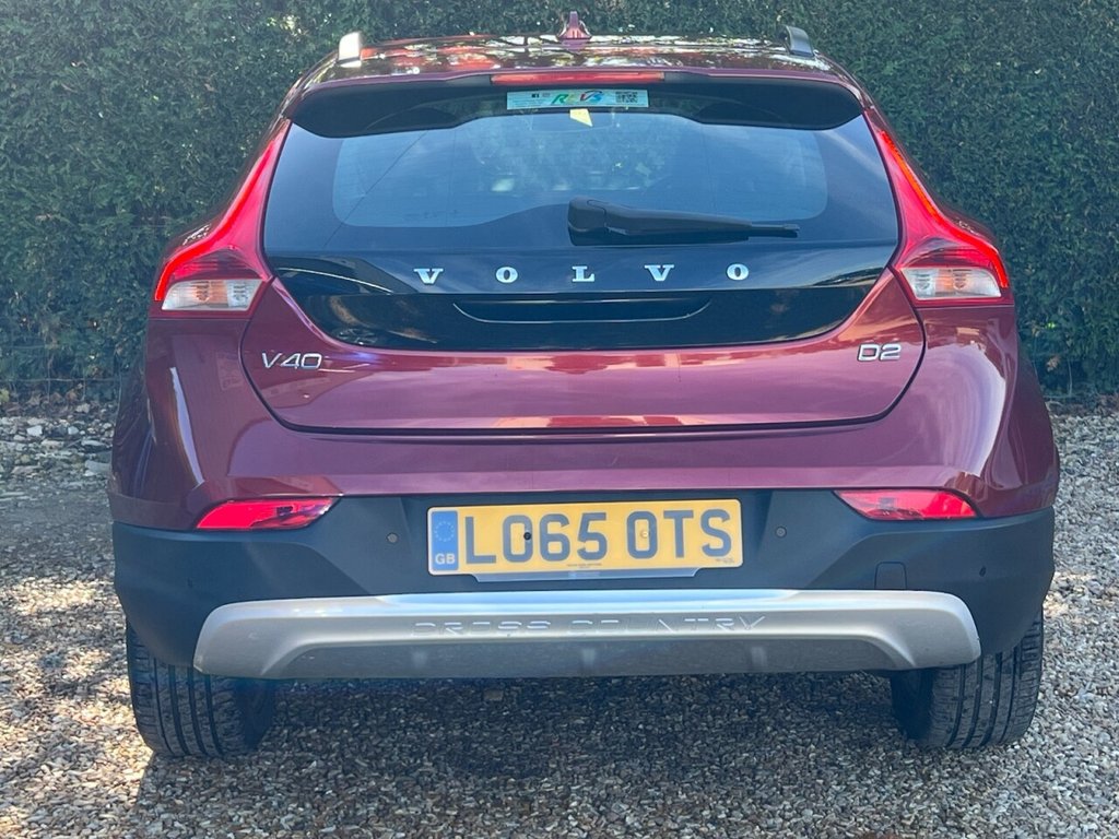 Used Volvo V40 Cross Country 2015 for sale - 76056961: Photo 10