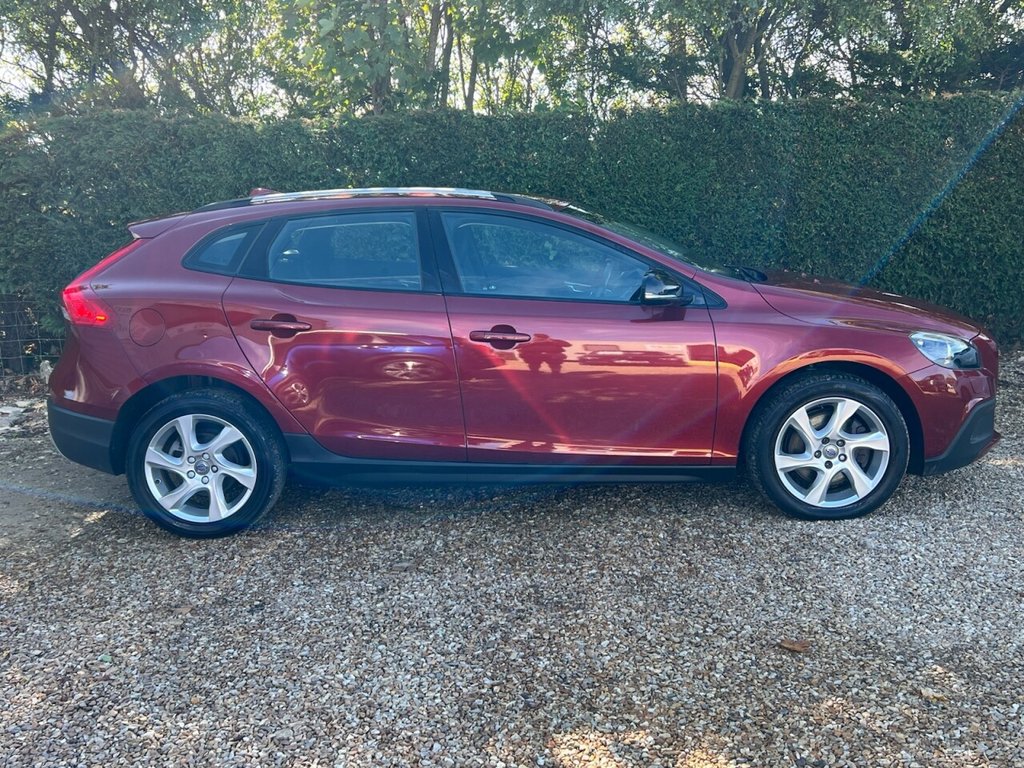 Used Volvo V40 Cross Country 2015 for sale - 76056961: Photo 6