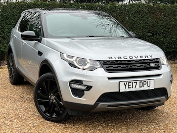Used Land Rover Discovery Sport 2017 for sale - 77507512: Photo