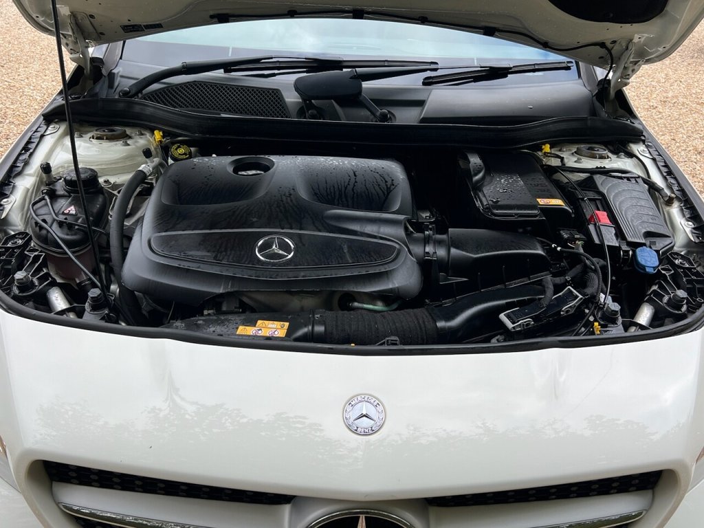 Used Mercedes-Benz CLA 2015 for sale - 76203180: Photo 15