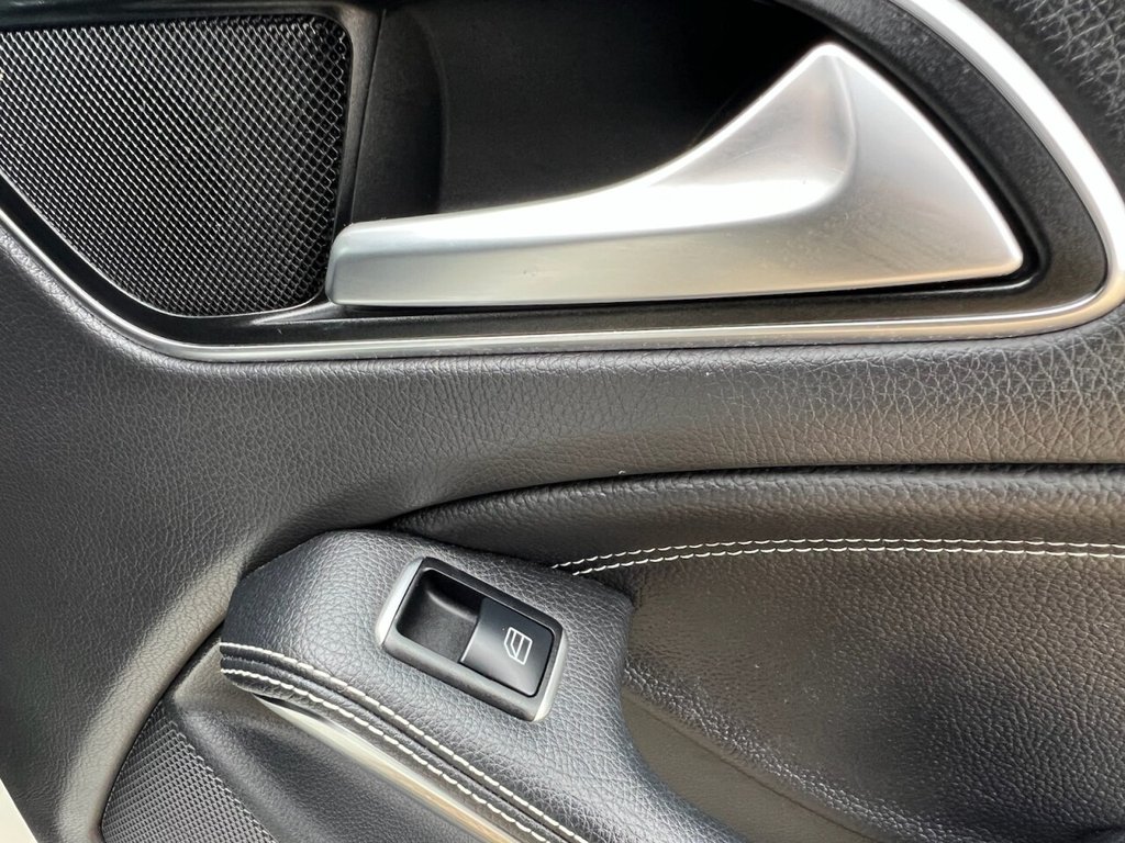 Used Mercedes-Benz CLA 2015 for sale - 76203180: Photo 24