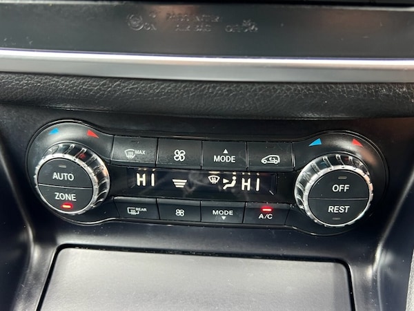 Used Mercedes-Benz CLA 2015 for sale - 76203180: Photo 40