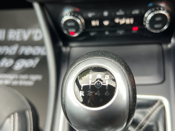 Used Mercedes-Benz CLA 2015 for sale - 76203180: Photo 41