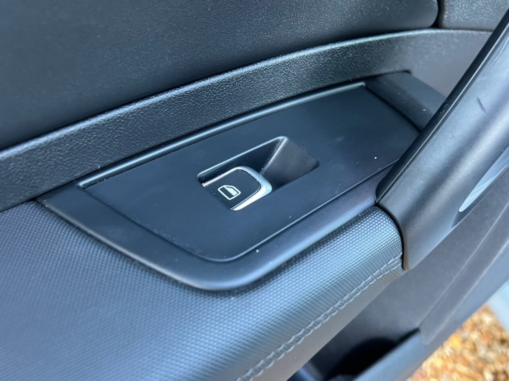 Used Audi A1 2017 for sale - 76338607: Photo 23