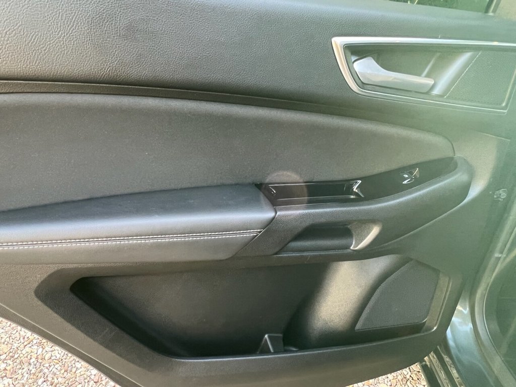 Used Ford S-Max 2017 for sale - 76356903: Photo 22