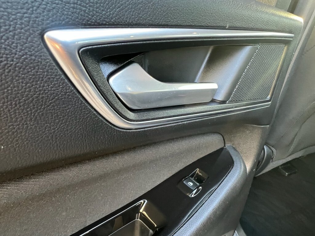 Used Ford S-Max 2017 for sale - 76356903: Photo 23