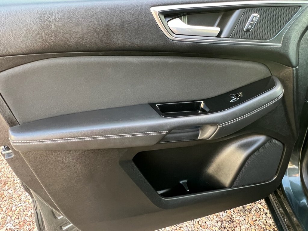 Used Ford S-Max 2017 for sale - 76356903: Photo 30