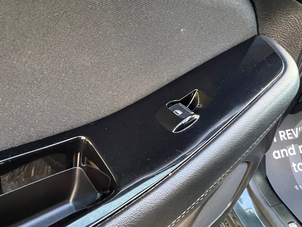 Used Ford S-Max 2017 for sale - 76356903: Photo 31